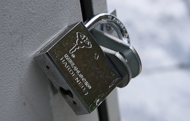 Your Belongings, Protected